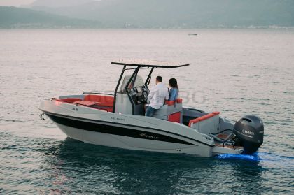 Лодка Nireus CL620